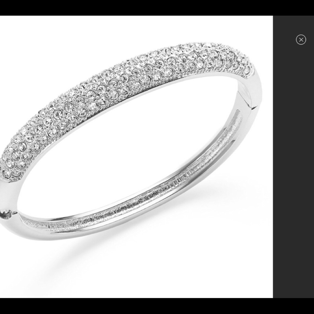 NWOT! Lia Sophia bangle